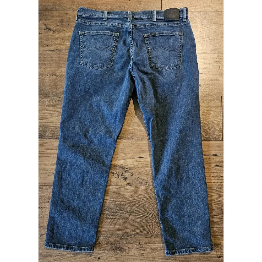 Lee Jeans Size 38x30 Mens Regular Fit Straight Leg (38x28)